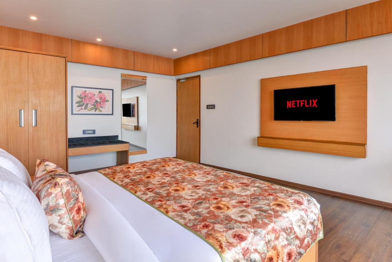 Summit Montana Suites & Spa At Mall Νταρτζίλινγκ Εξωτερικό φωτογραφία