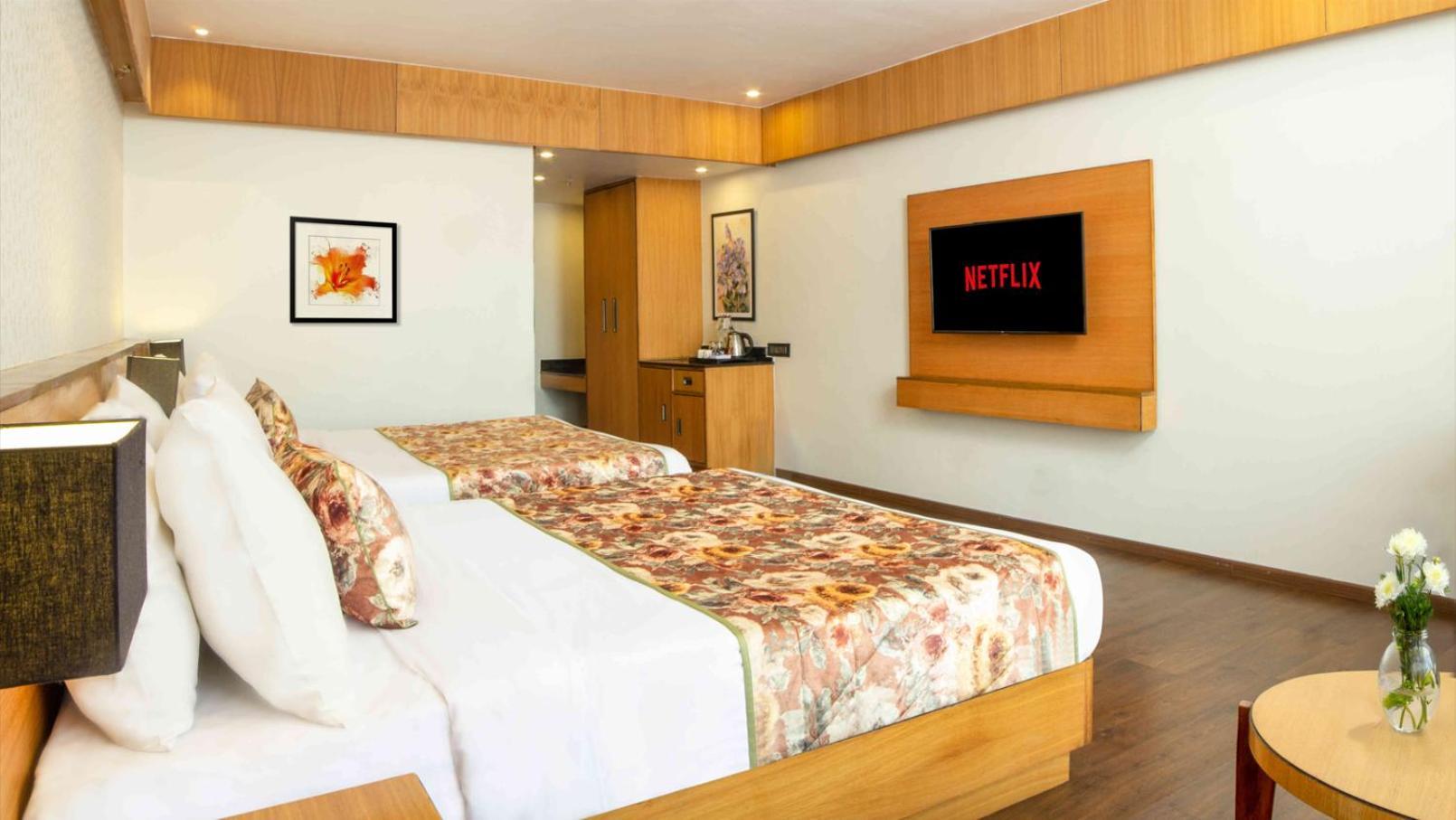 Summit Montana Suites & Spa At Mall Νταρτζίλινγκ Εξωτερικό φωτογραφία